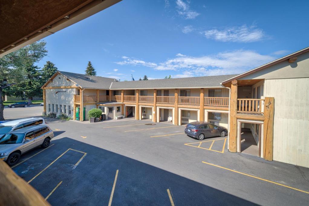 Moose Creek Lodge & Suites Cody Exteriör bild